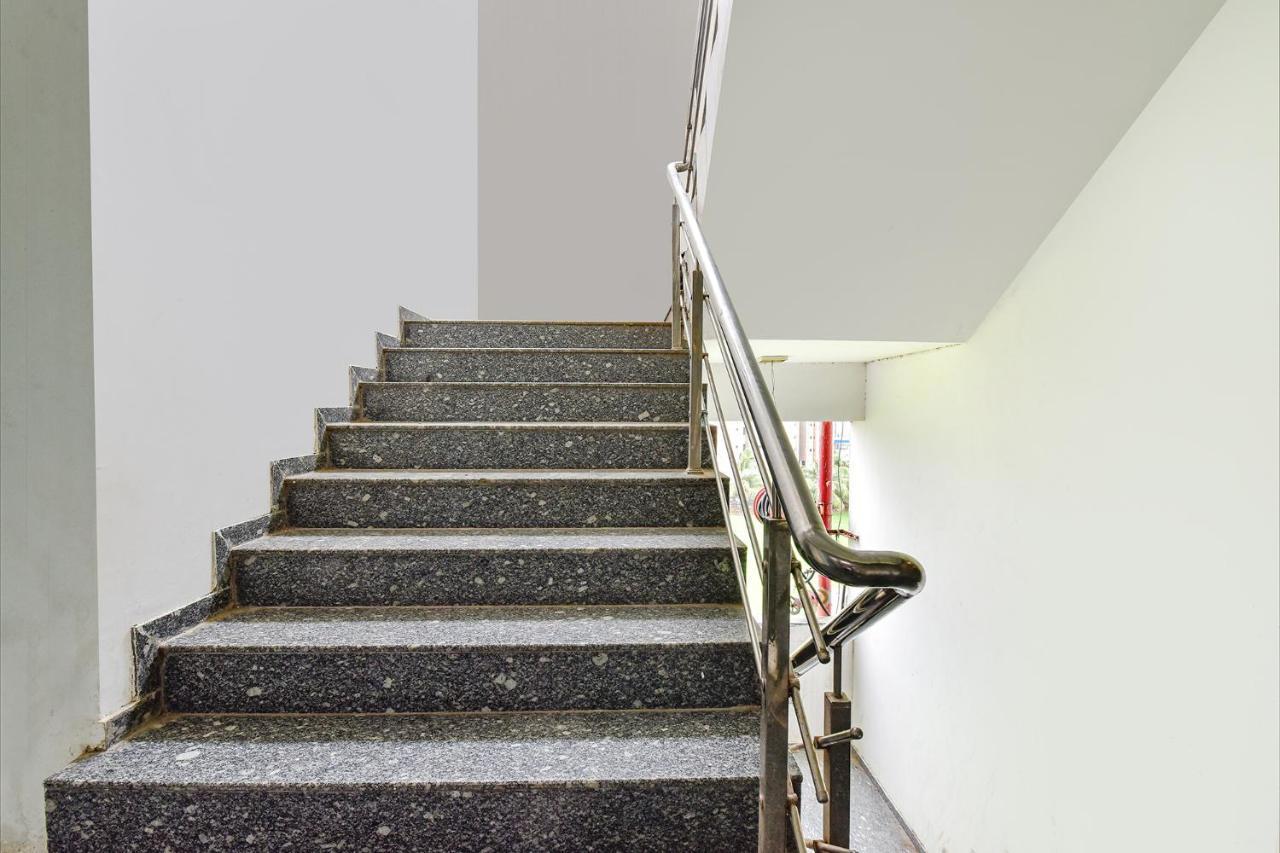Fabhotel Code Σουράτ Εξωτερικό φωτογραφία